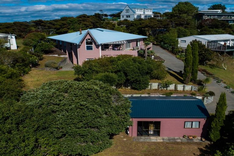 Photo of property in 64 Cheviot Street, Mangawhai Heads, Mangawhai, 0505