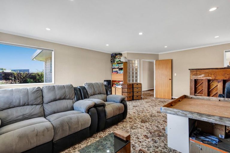 Photo of property in 227 Pembroke Road, Pembroke, Stratford, 4391