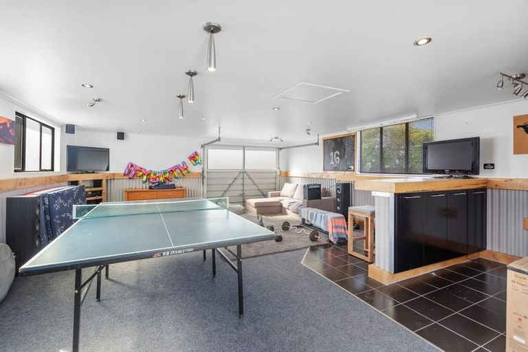 Photo of property in 336 One Tree Point Road, One Tree Point, 0118