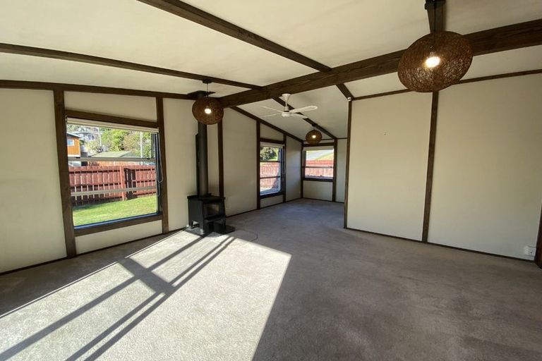 Photo of property in 11 Cornwall Street, Picton, 7220