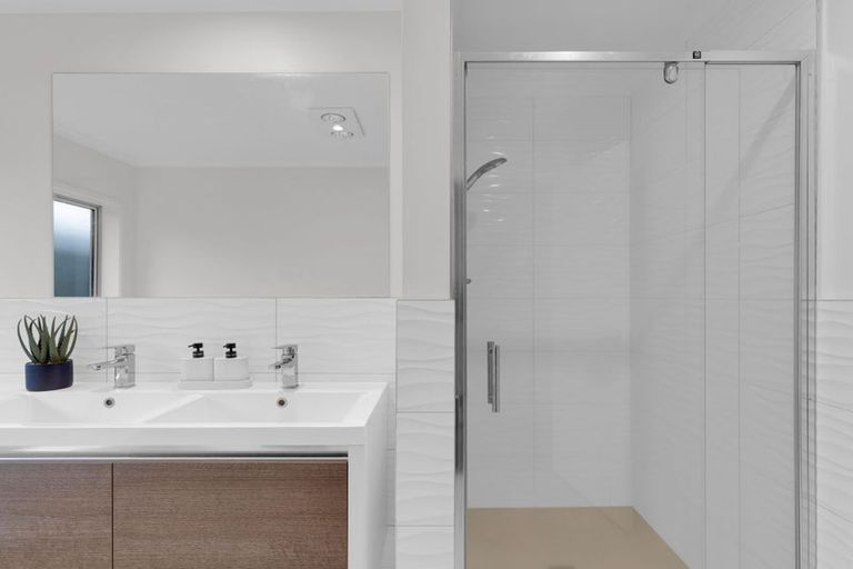 Photo of property in 41 Hamon Place, Pukehangi, Rotorua, 3015