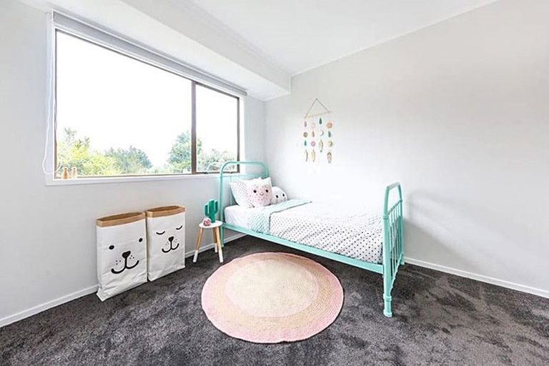 Photo of property in 4 Wesleydale Place, Papakura, 2110