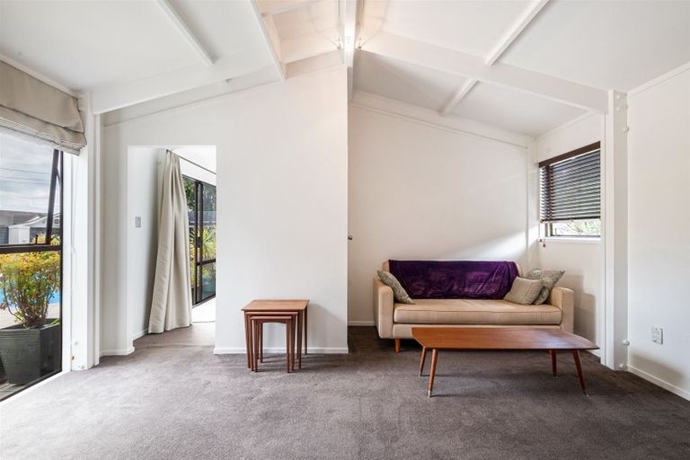 Photo of property in 1/59a Northboro Road, Belmont, Auckland, 0622