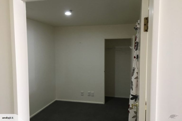 Photo of property in Courtenay Apartments, 602/120 Courtenay Place, Te Aro, Wellington, 6011