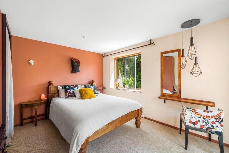 Photo of property in 6 Meadowbrook Place, Wanaka, 9305