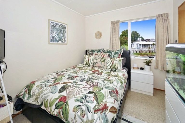 Photo of property in 9 Milsom Place, Te Puke, 3119