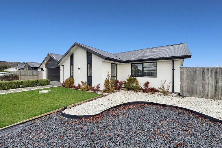 Photo of property in 2 Napper Place, Halswell, Christchurch, 8025