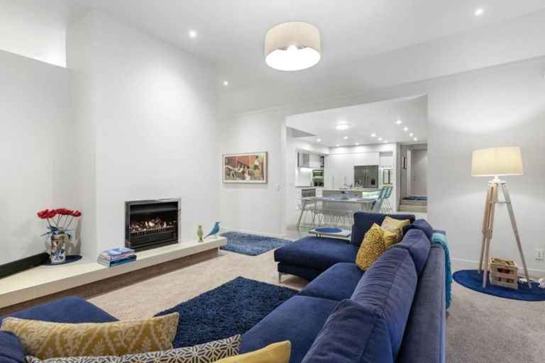 Photo of property in 1a Brown Street, Hauraki, Auckland, 0622