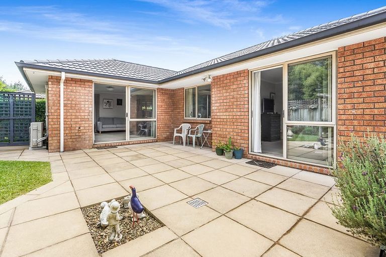 Photo of property in 28 Mickelson Avenue, Rototuna, Hamilton, 3210