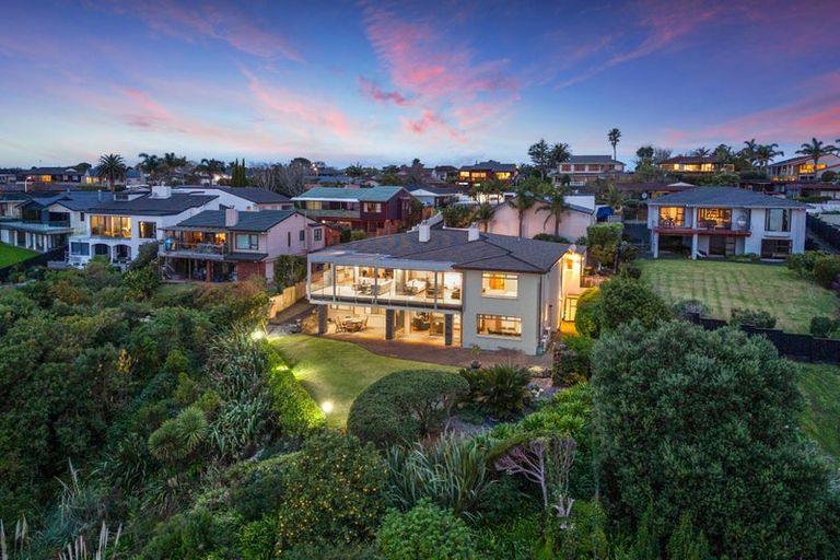 Photo of property in 2/22 Falstaff Place, Half Moon Bay, Auckland, 2012