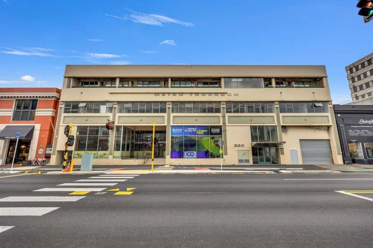 Photo of property in Metro Apartments, 21/220 Thorndon Quay, Pipitea, Wellington, 6011