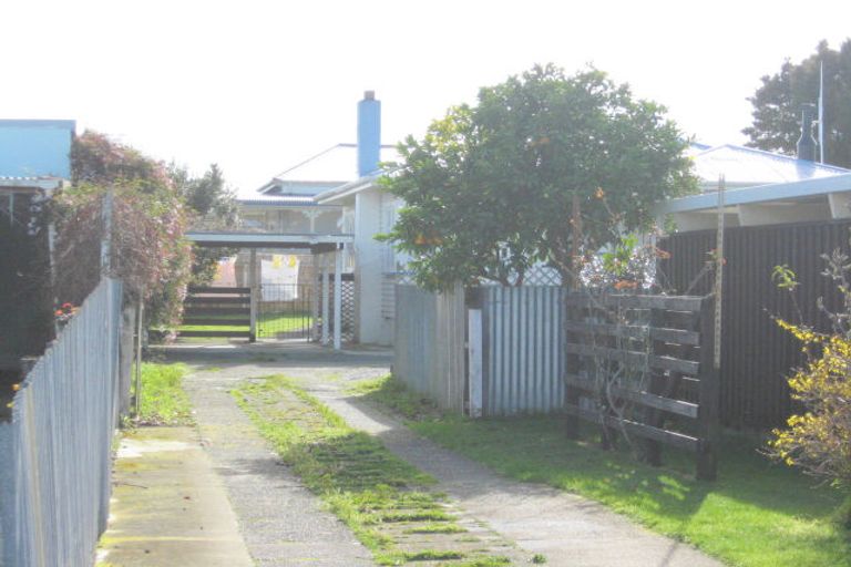 Photo of property in 35a Kent Street, Levin, 5510