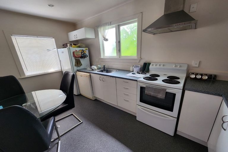 Photo of property in 49 Balmain Road, Birkenhead, Auckland, 0626