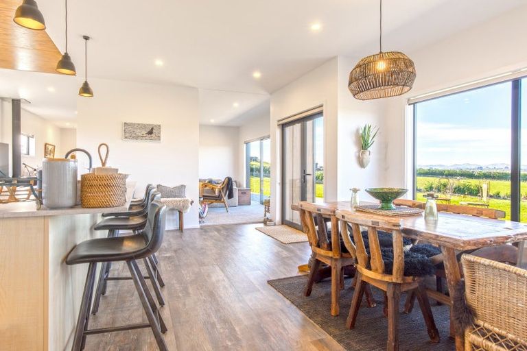 Photo of property in 471 Hatuma Road, Waipukurau, 4281