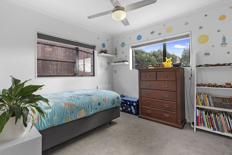 Photo of property in 35 Galloway Crescent, Pyes Pa, Tauranga, 3112