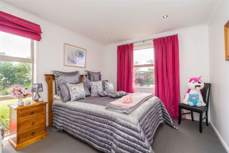 Photo of property in 11 Fenty Place, Mosgiel, 9024