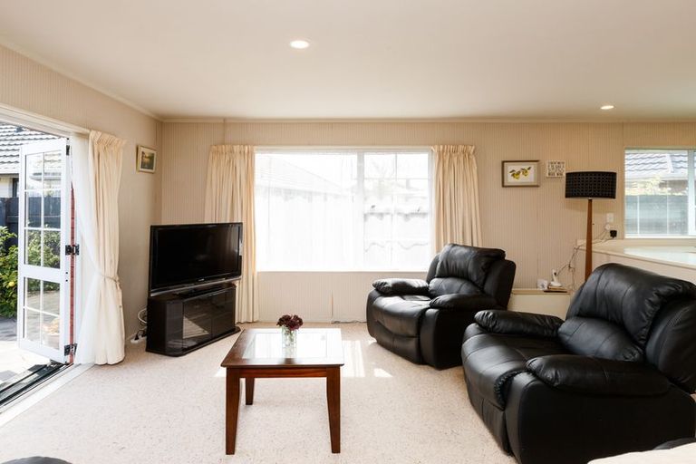 Photo of property in 5a Carroll Street, Palmerston North, 4410