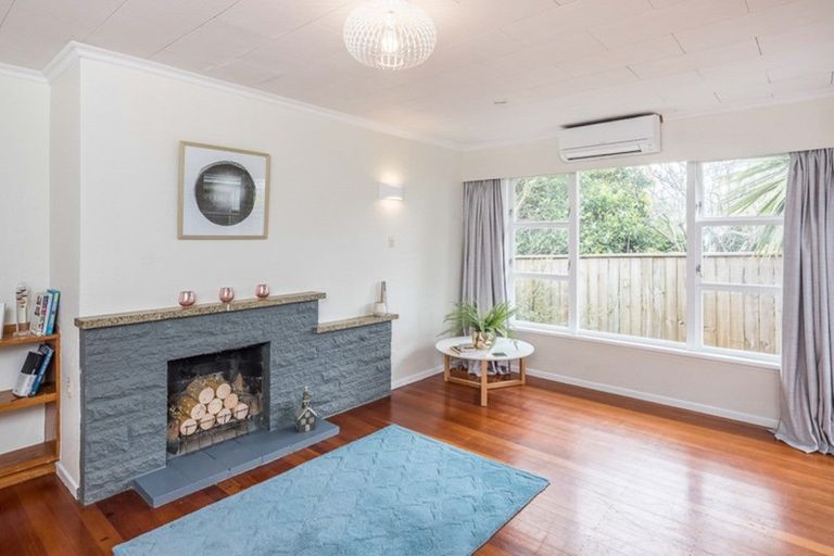 Photo of property in 3a Rimu Road, Raumati Beach, Paraparaumu, 5032