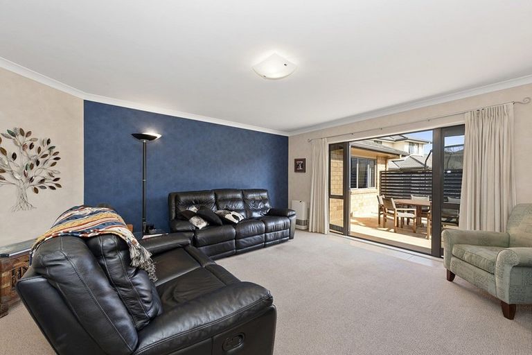 Photo of property in 12 Grace Avenue, Rototuna North, Hamilton, 3210