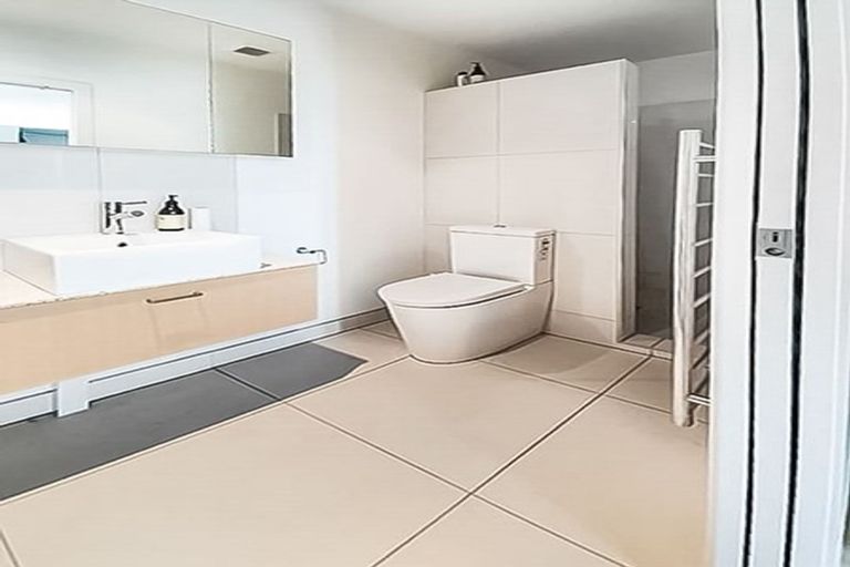 Photo of property in 36 Helvetia Drive, Browns Bay, Auckland, 0630