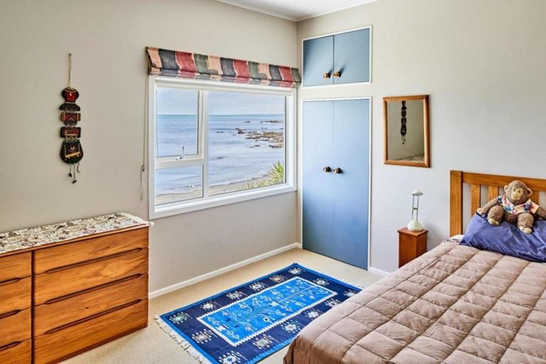 Photo of property in 48 Brendan Beach, Pukerua Bay, 5026