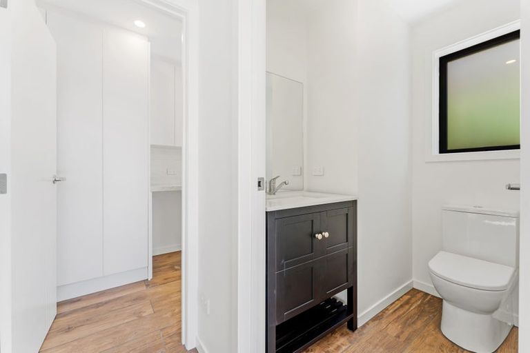 Photo of property in 12a Walbrook Road, Manly, Whangaparaoa, 0930