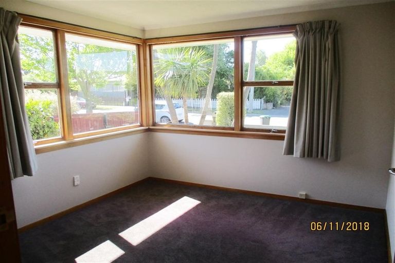 Photo of property in 64 Wingate Street, Redwood, Christchurch, 8051