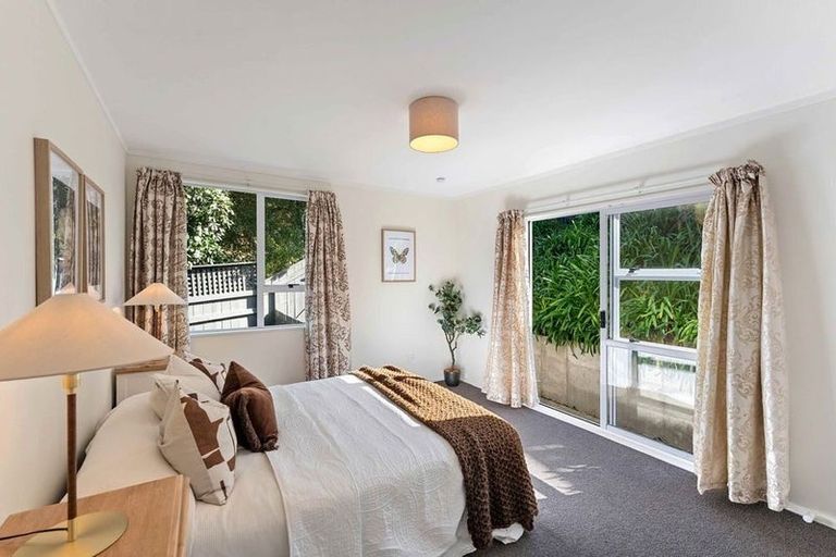 Photo of property in 33b Menin Road, Raumati South, Paraparaumu, 5032