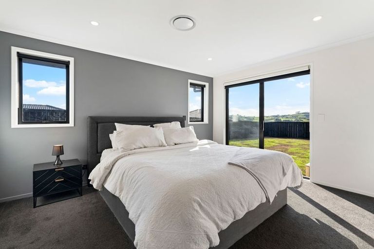 Photo of property in 138 Hitchen Road, Pokeno, 2402