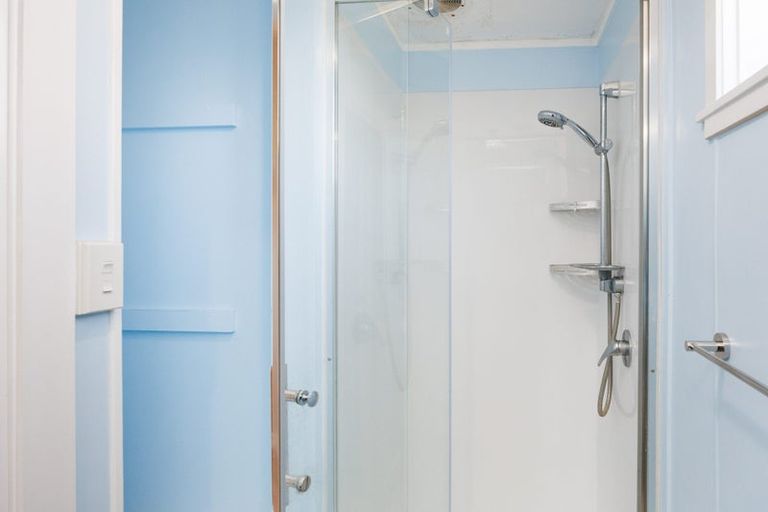 Photo of property in 24 Rainforth Street, Roslyn, Palmerston North, 4414