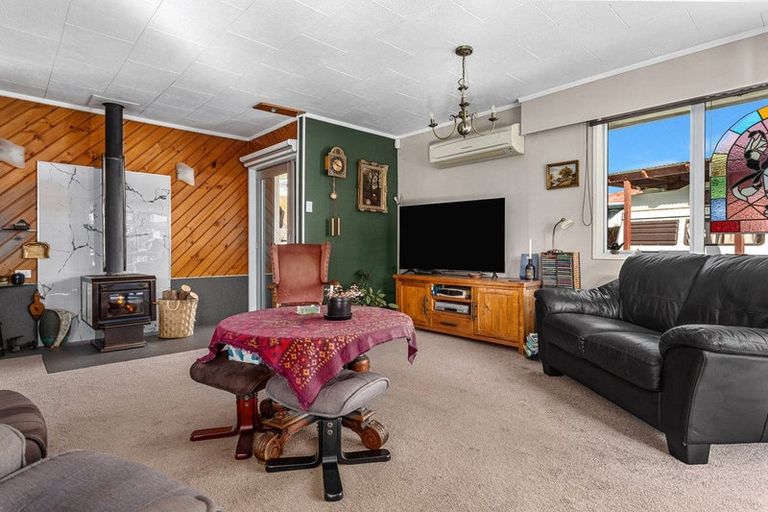 Photo of property in 17 Kirk Crescent, Kawerau, 3127