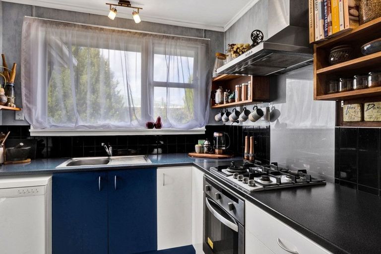 Photo of property in 30 Antonio Street, Stratford, 4332