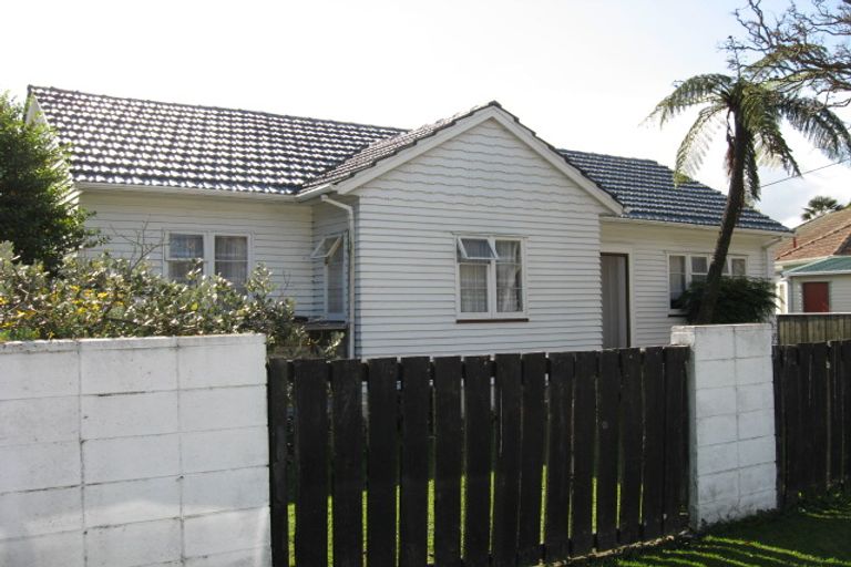 Photo of property in 171 Waiwhetu Road, Waterloo, Lower Hutt, 5011