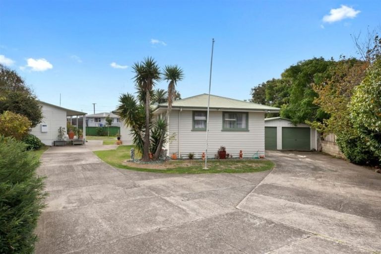 Photo of property in 14 Kaniere Street, Mount Maunganui, 3116