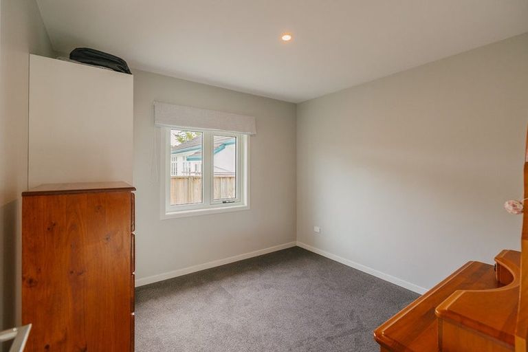 Photo of property in 8a Cuba Street, Takaro, Palmerston North, 4412