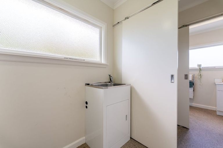 Photo of property in 84 Wilson Street, Geraldine, 7930