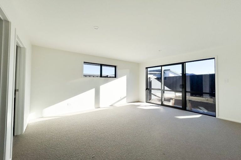 Photo of property in 6 Earl Way, Amberley, 7410