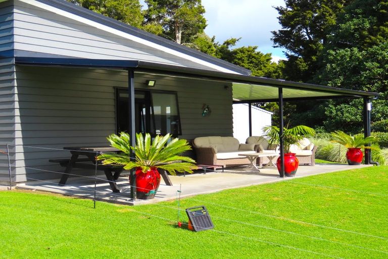 Photo of property in 137 Waikuku Road, Waimate North, Kaikohe, 0472