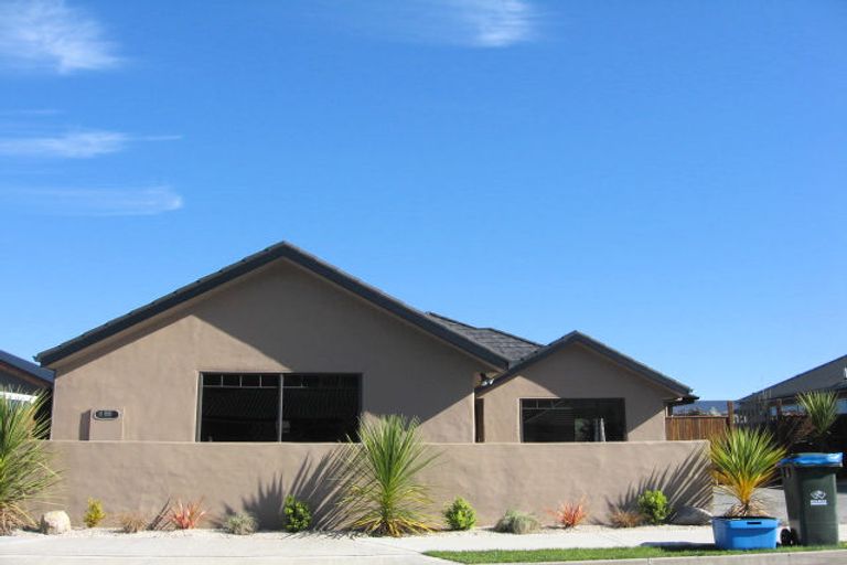 Photo of property in 7 Covent Drive, Stoke, Nelson, 7011