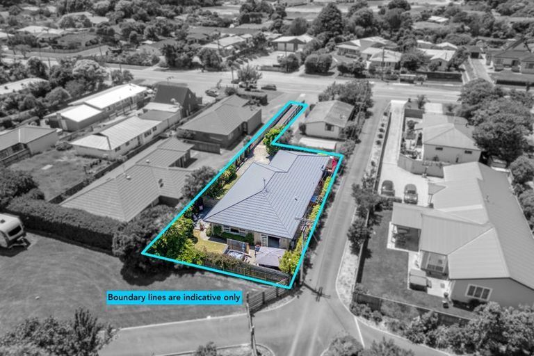 Photo of property in 308a Te Moana Road, Waikanae, 5036