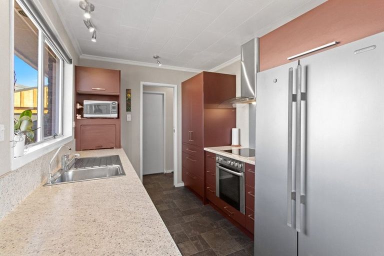 Photo of property in 5 Smeaton Road, Bell Block, New Plymouth, 4312