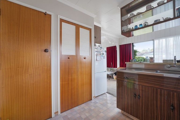 Photo of property in 2a Chartwell Drive, Eltham, 4322