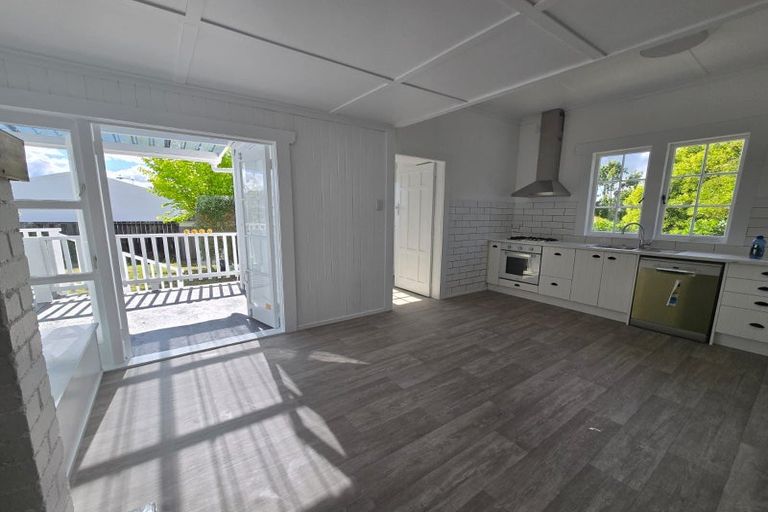 Photo of property in 37 Ohaupo Road, Melville, Hamilton, 3206