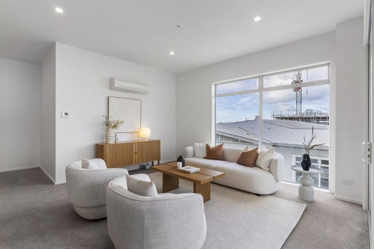 Photo of property in 193 Hibiscus Drive, Orewa, 0931