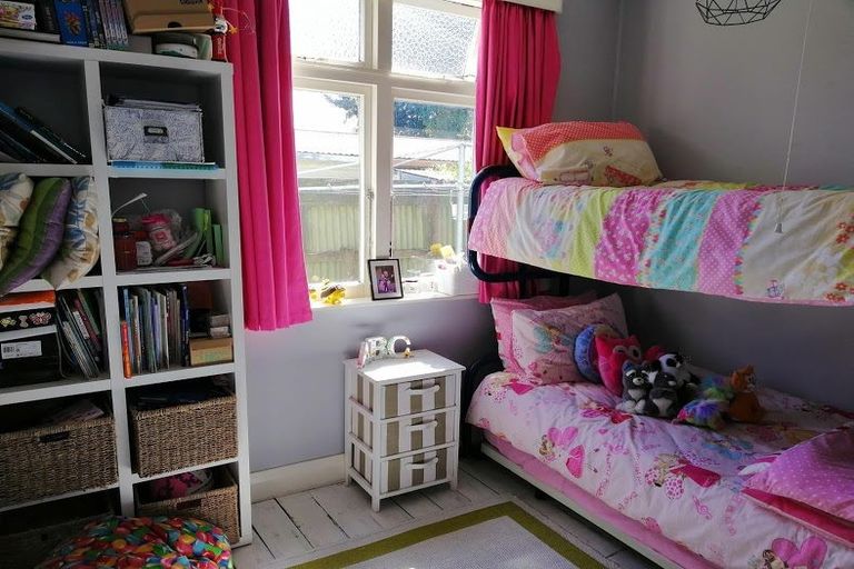 Photo of property in 96 Villa Street, Masterton, 5810