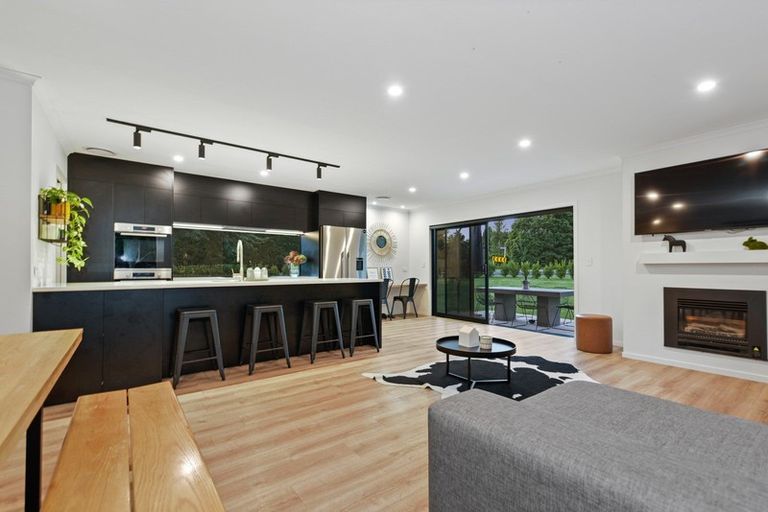 Photo of property in 31 Parry Street, Pirongia, 3802