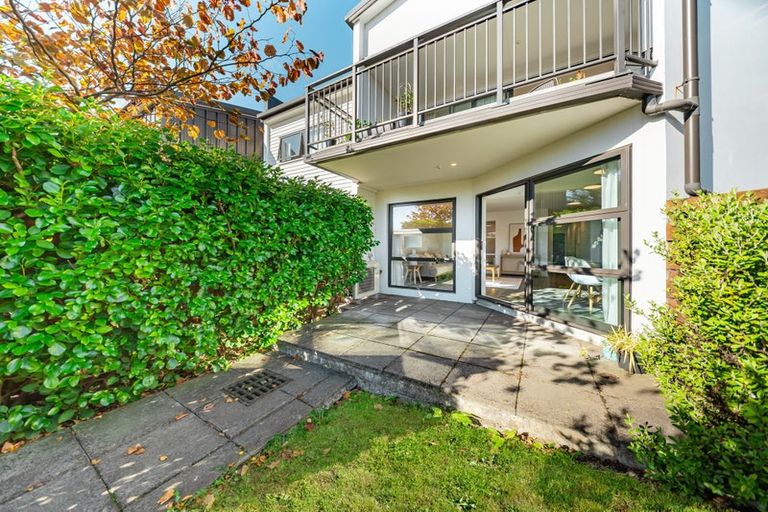 Photo of property in 2/69 Suva Street, Upper Riccarton, Christchurch, 8041