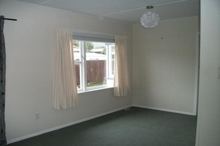 Photo of property in 60 Konini Street, Wainuiomata, Lower Hutt, 5014