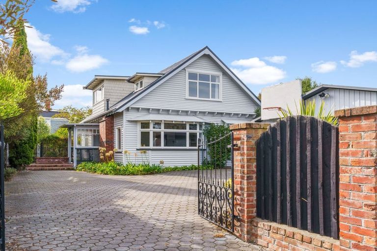 Photo of property in 43 Opawa Road, Waltham, Christchurch, 8023