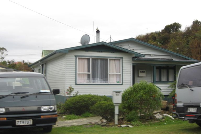 Photo of property in 32 Duncan Street, Runanga, 7803